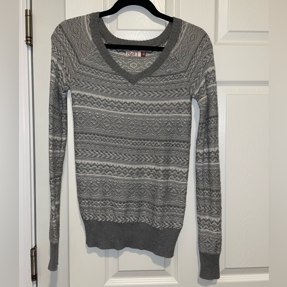 SO Sweater V Neck Gray Size XS